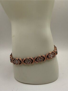 Magnetic Copper Bracelets for Women- Premium Four Leaf Clover Bracelet Beautiful